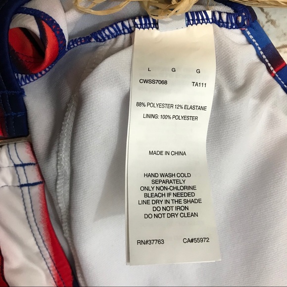 Clean Water one pieces Bathing Suit - Picture 6 of 7